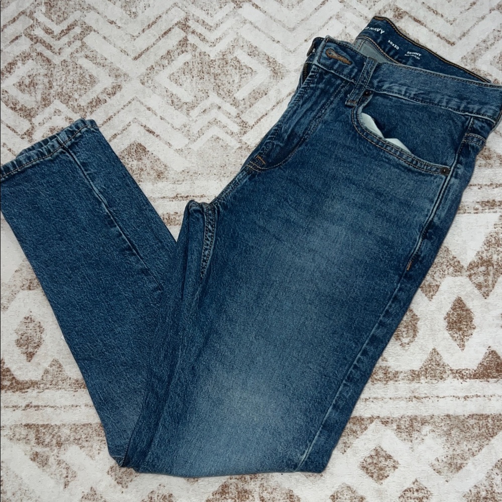 Old Navy Men’s Skinny Jeans in Dark Wash Blue